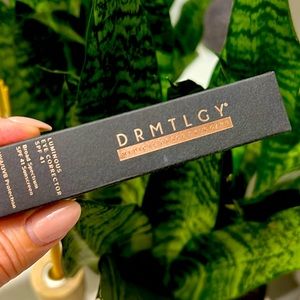 Eye Corrector TAN DRMTLGY Medical grade skincare Eye Corrector SPF Tan